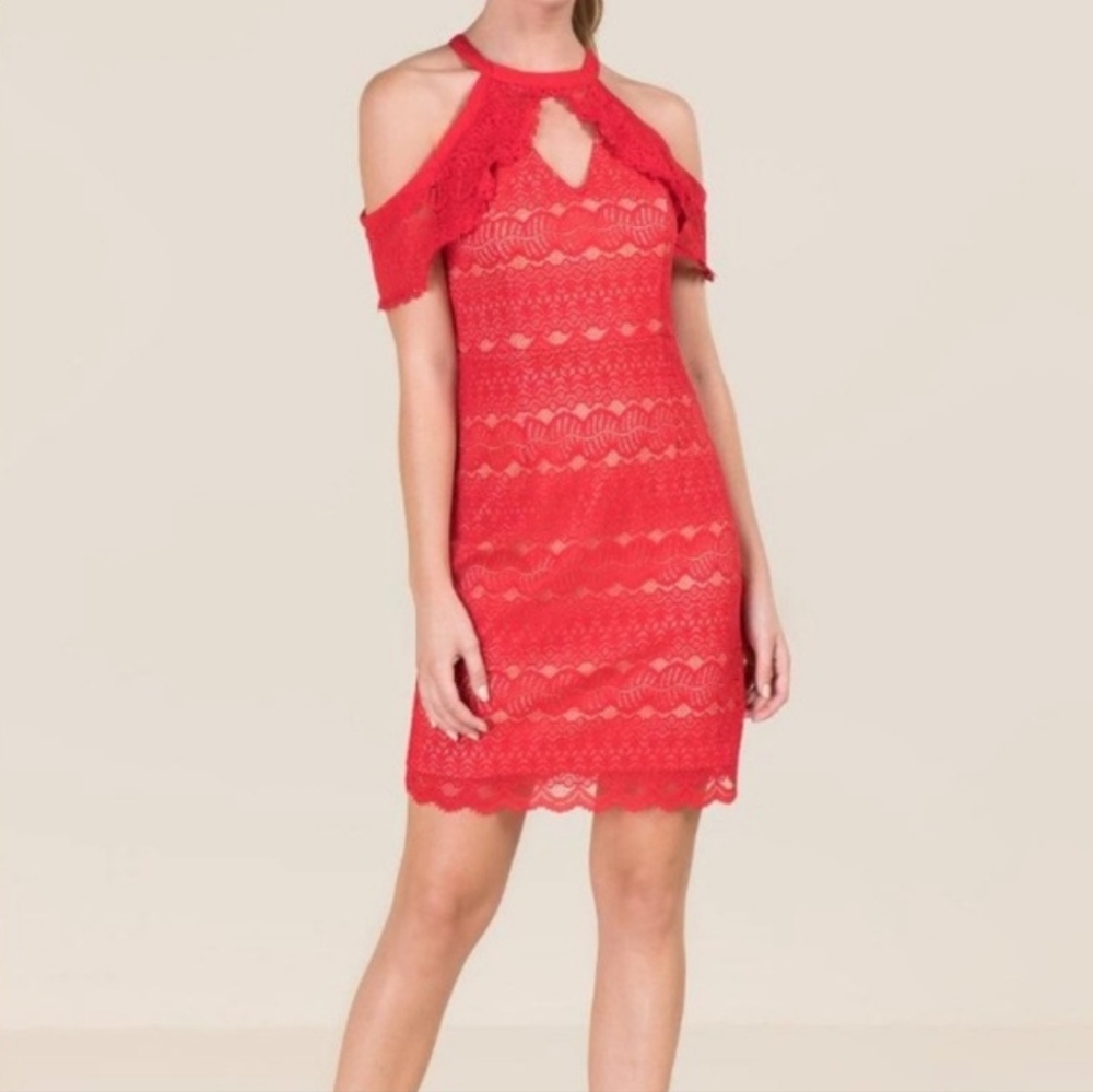 EUC Francesca's Elida cold shoulder Lace Dress